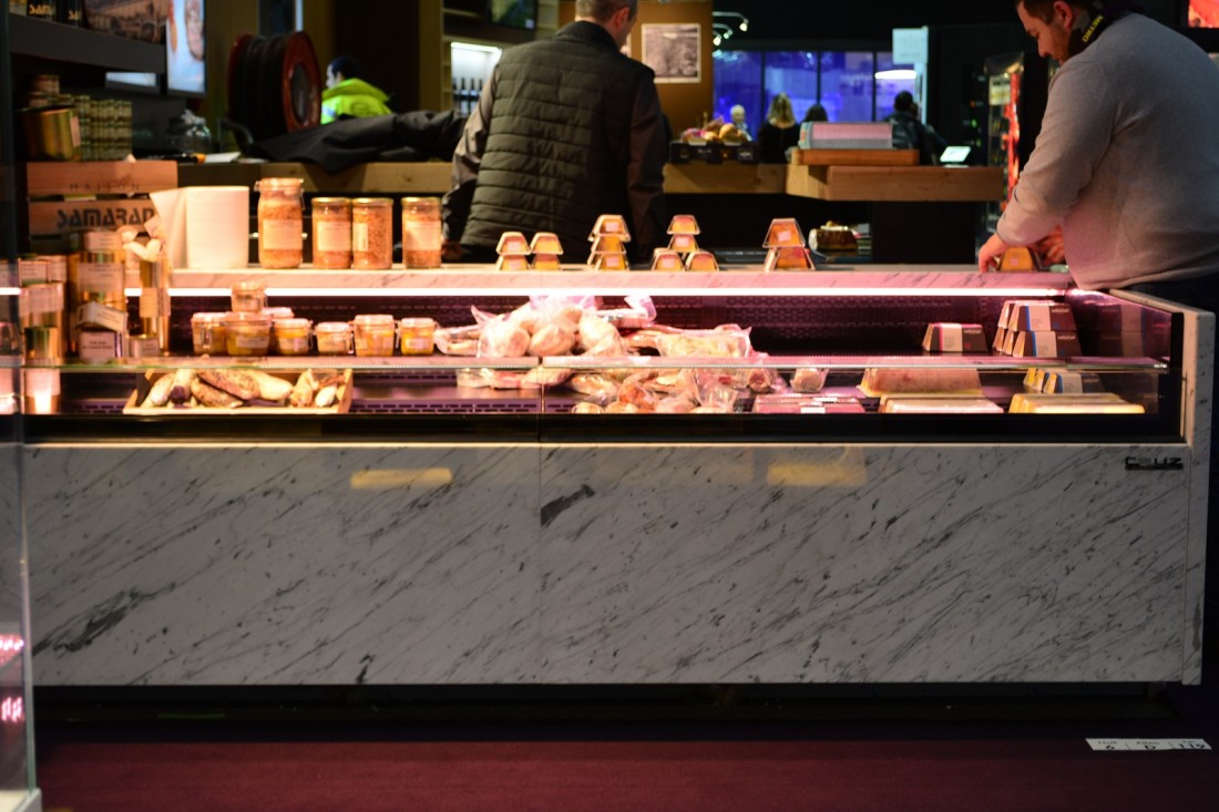 Le stand de nakide durant le Sirha - nakide